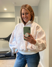 Load image into Gallery viewer, Camo 1/4 Zip Sweatshirt