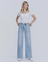 Load image into Gallery viewer, Drawstring Wide Leg Jeans