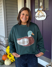 Load image into Gallery viewer, Mallard Quilted Patch Pullover