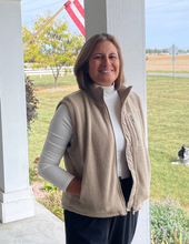 Load image into Gallery viewer, Taupe Fleece Vest