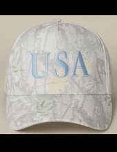 Load image into Gallery viewer, USA Camo Print Cap
