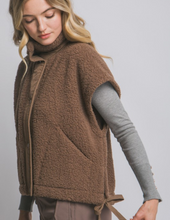 Load image into Gallery viewer, Dark Brown Sherpa Vest
