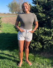 Load image into Gallery viewer, Striped Denim Shorts
