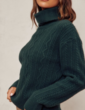 Load image into Gallery viewer, Hunter Green Cable Sweater
