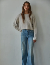 Load image into Gallery viewer, Light Taupe Ribbed Sweater

