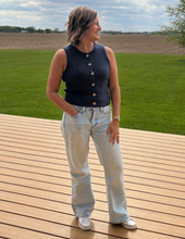 Load image into Gallery viewer, Navy Knit Vest
