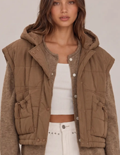 Load image into Gallery viewer, Quilted Hooded Puffer Vest
