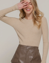 Load image into Gallery viewer, Ribbed Fitted Top
