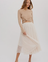 Load image into Gallery viewer, Tulle Midi Skirt
