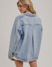 Load image into Gallery viewer, Light Wash Oversized Jacket
